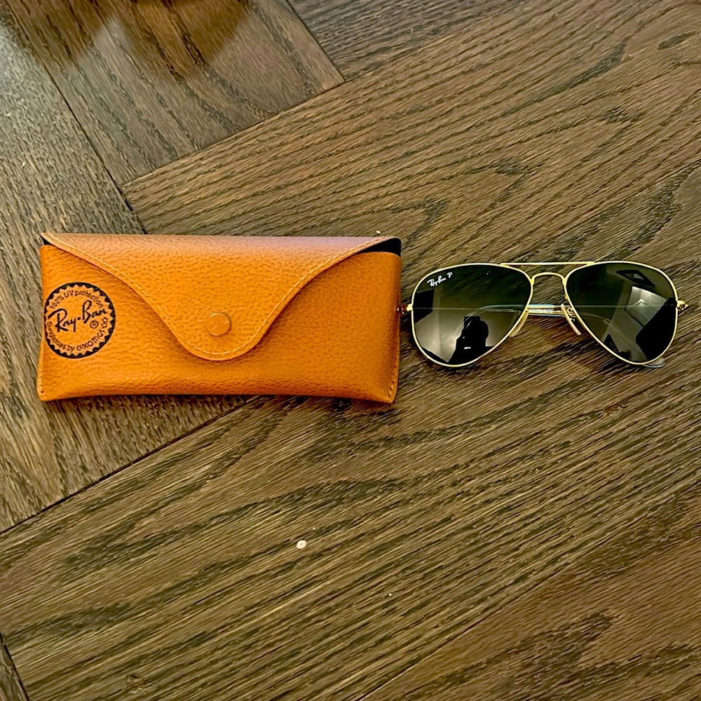 Kids ray bans barely worn